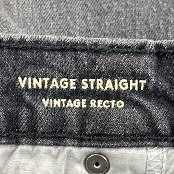 Universal Thread Gray Vintage Straight Cropped Jeans 31x26 Women's 12 NWT - Picture 12 of 15